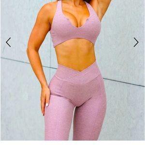 Bombshell SET SPORTS Bra and leggings SOLD OUT no website